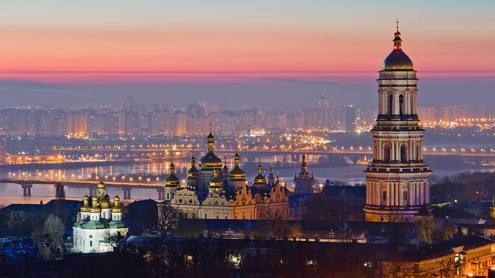 Экономика Украины на грани коллапса. Поможет ли стране новый «план Маршалла»