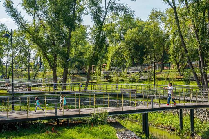 Парк долина реки чертановка Парк долина реки чертановка