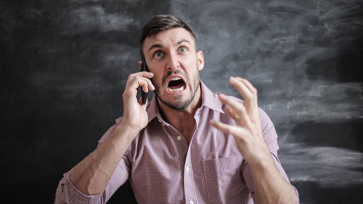 Что означает слово «бомбить» Что означает слово «бомбить»