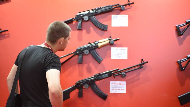 Железная гвардия: успех строевого смотра образцов российского оружия