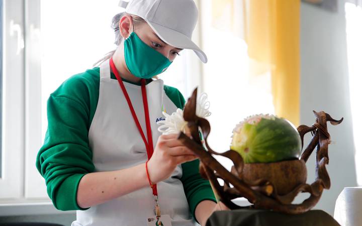 Полина Коренцова