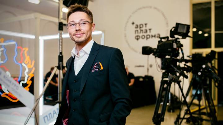 Говорить о героях на языке музыки: режиссер Дмитрий Бикбаев — о патриотизме, детях Донбасса и искусстве