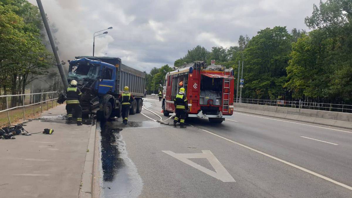Появились подробности аварии с участием автобуса на Калужском шоссе