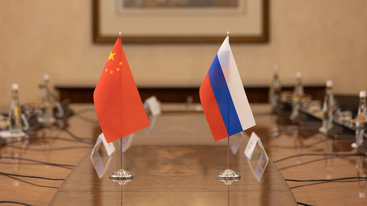 МИД Китая: Отношения Москвы и Пекина прочны как скала