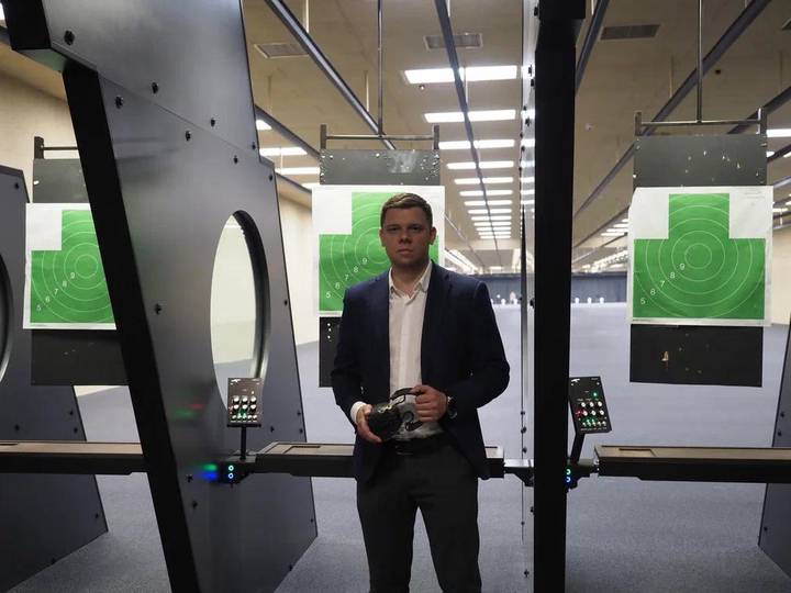 Стрелковый клуб открыл свои двери для профессионалов, любителей и охотников