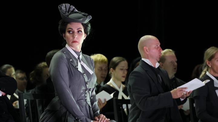 Опера как тяжелый люкс