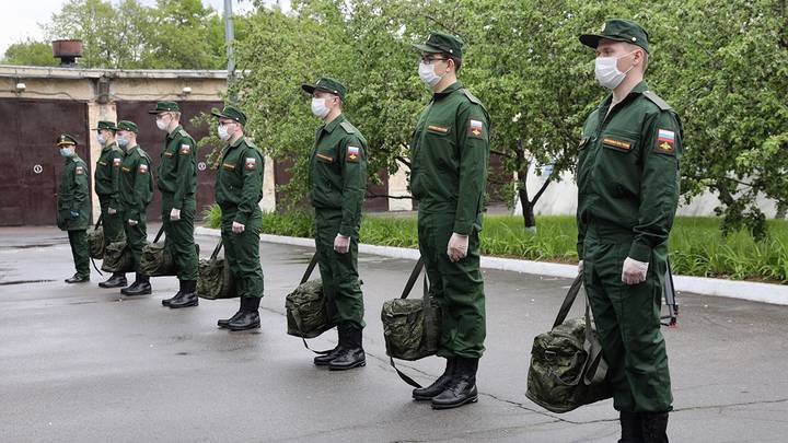 Призыв Родины услышан: уклонисты в России канули в прошлое