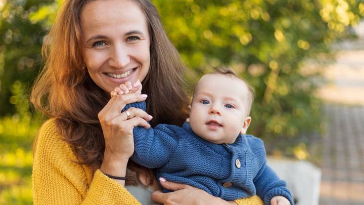 В службе ранней помощи семье с особым ребенком помогли справиться со сложностями 