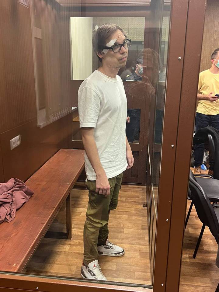 Суд арестовал поэта Камардина за чтение стихов, разжигающих ненависть к участникам СВО