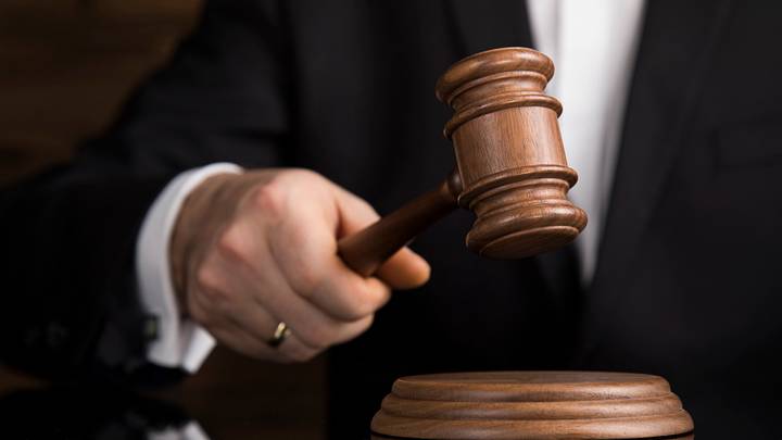 Суд избрал меру пресечения для 17-летнего юноши, сбившего девушку на переходе