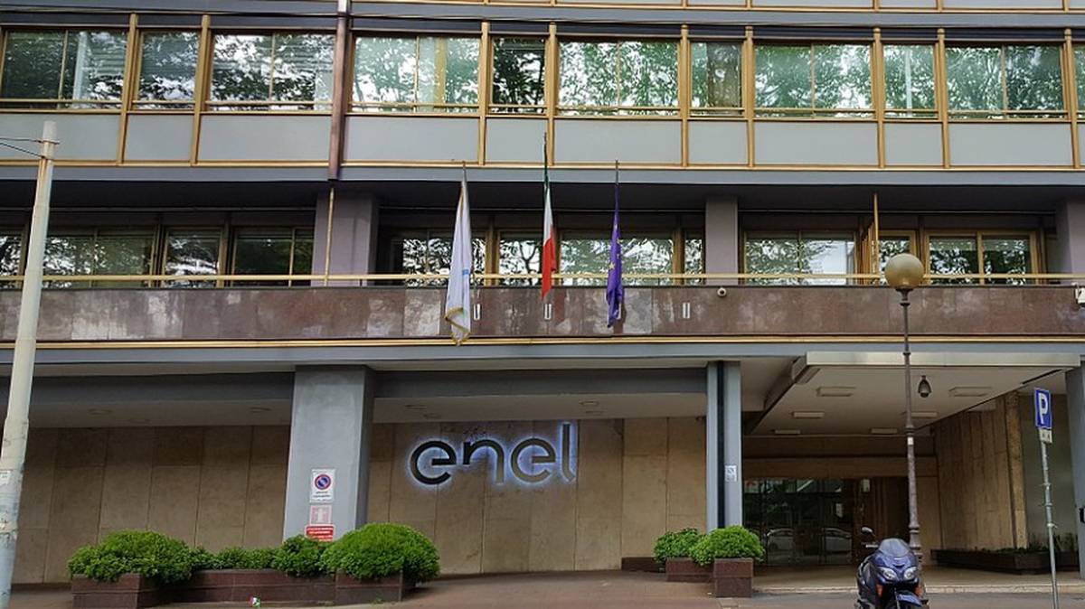 Энергоконцерн Enel закрыл сделку по продаже своей доли в «Энел России»
