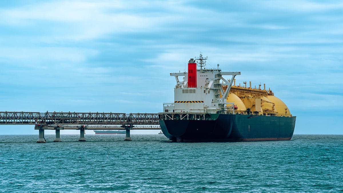 FT: Затор танкеров образовался в водах Турции после введения лимита цен на нефть из РФ