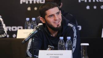 Чемпиона UFC Махачева отстранили от боев из-за травмы