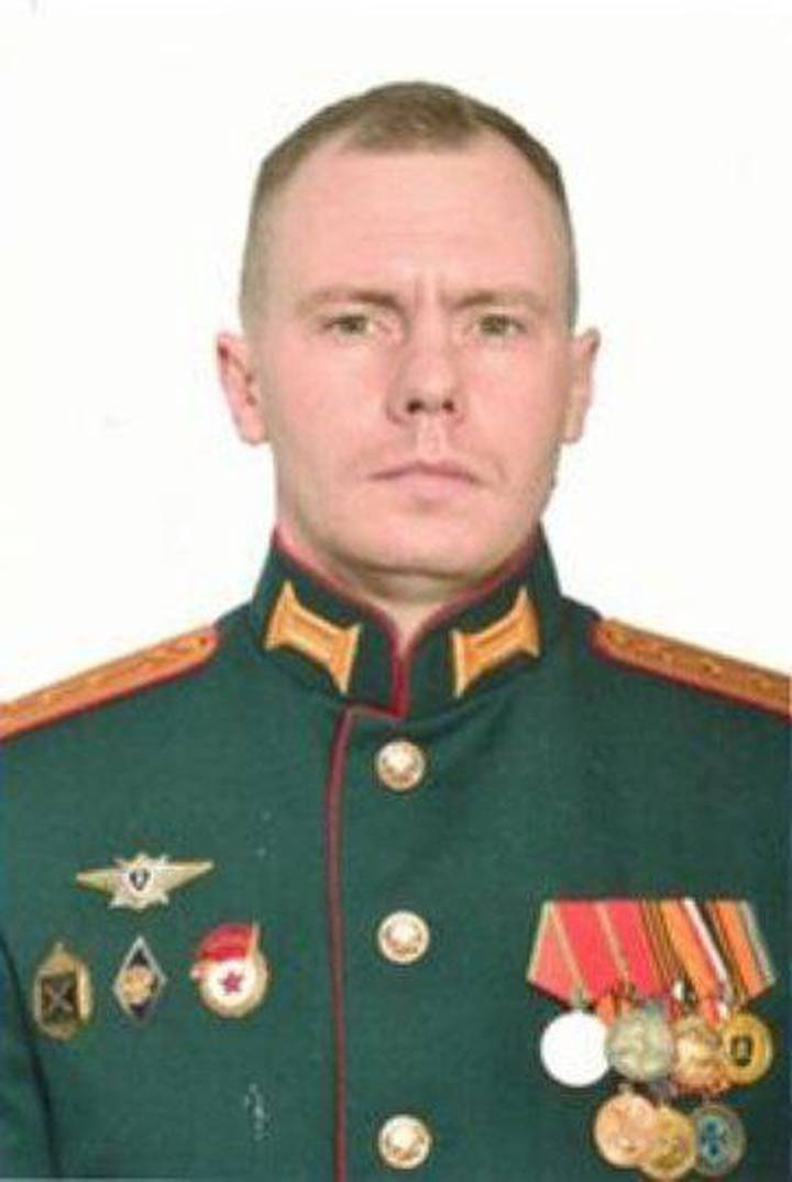 Замкомандира реактивного артиллерийского дивизиона капитан Дмитрий Полетаев 