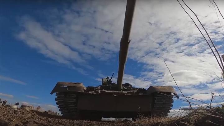 В ДНР сообщили о взятии Угледара в полукольцо российскими военными