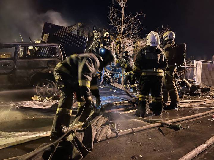 Режим ЧС муниципального характера ввели в районе Иркутска, где упал самолет