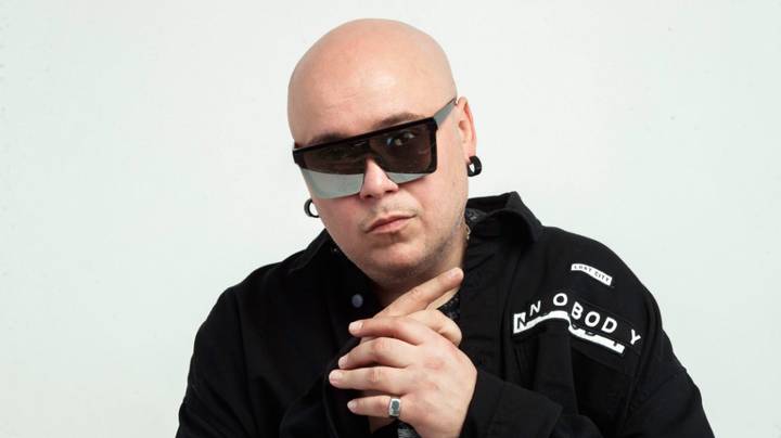 Пошел в моряки из–за друзей: певец Доминик Джокер изменил судьбу, выбрав творчество