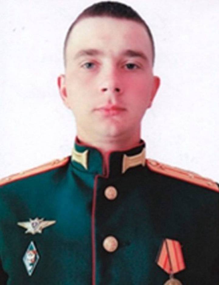 Старший лейтенант Сергей Скворцов
