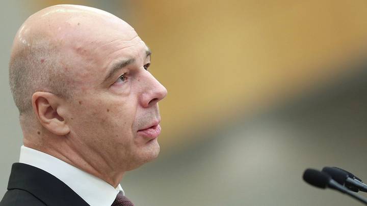 Силуанов заявил о потере Россией доверия к доллару как к расчетной валюте