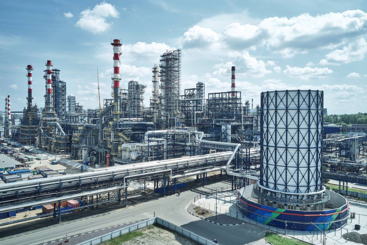 Компания «Газпром нефть» первой в отрасли внедрила автоматизированные системы мониторинга