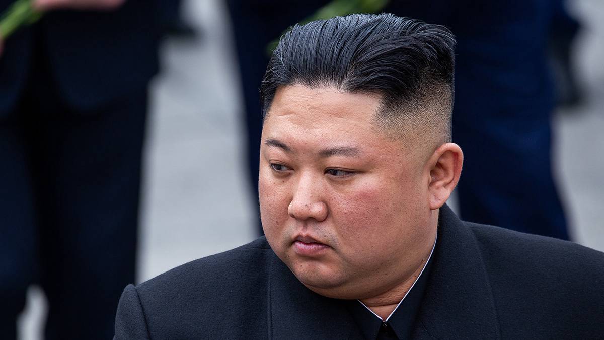 Ким Чен Ын расплакался во время доклада на Общереспубликанском съезде матерей