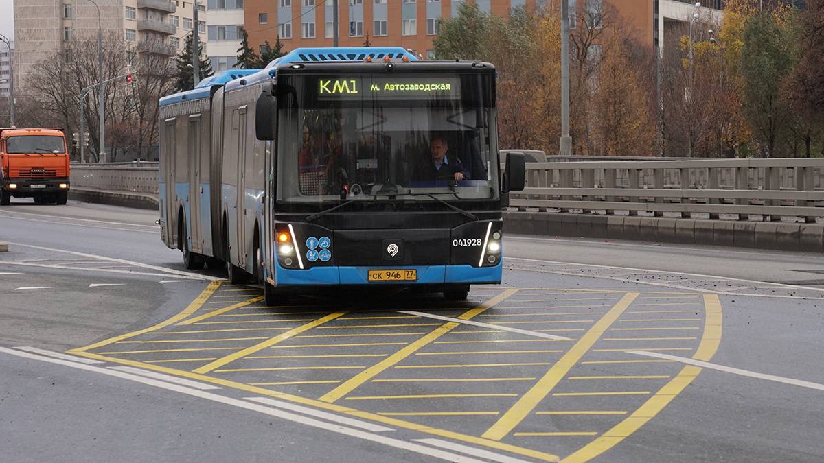 Восемь автобусных маршрутов изменили работу около станции «Сокольники» БКЛ метро