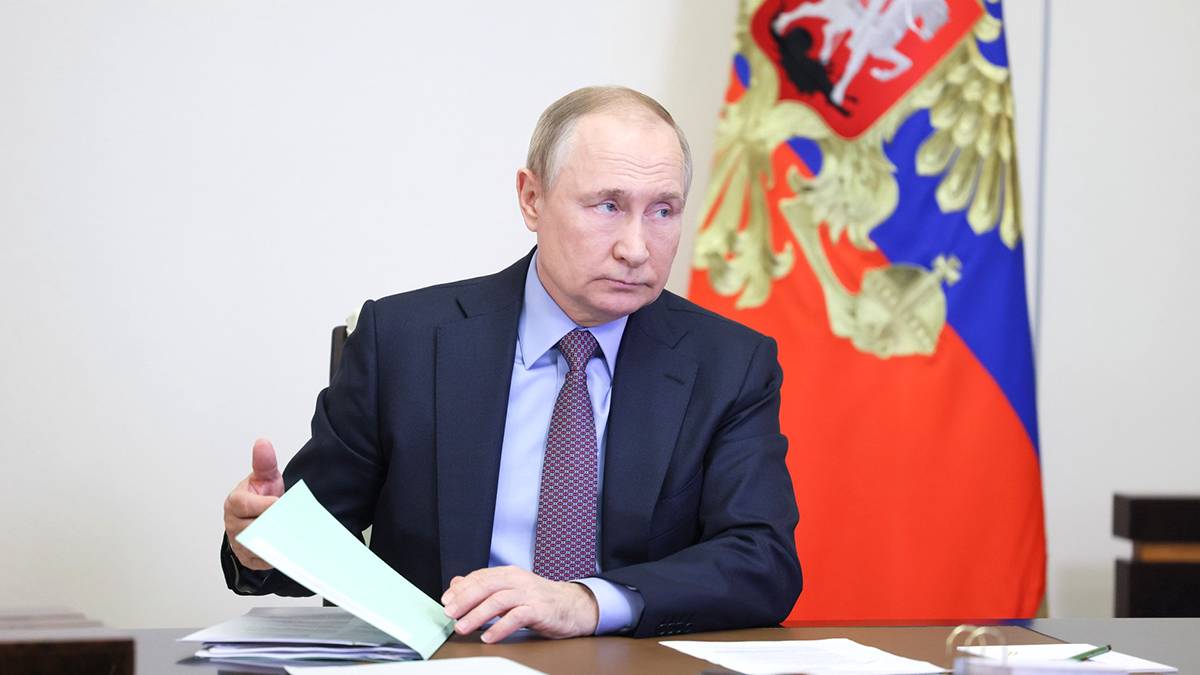 Путин утвердил выплаты в пять миллионов семьям погибших на СВО сотрудников МЧС