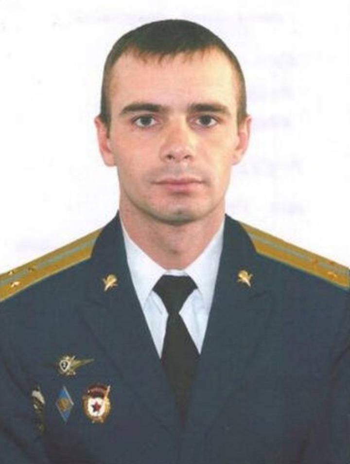 Командир взвода гвардии старший лейтенант Роман Курлов