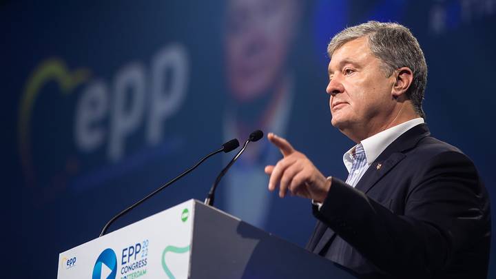 Порошенко рассказал о письме Зеленскому, отправленном накануне спецоперации