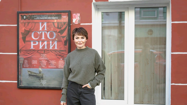 Прогулка с Дарьей Поверенновой: на портале «Узнай Москву» появился путь по любимым местам актрисы Театра Маяковского.