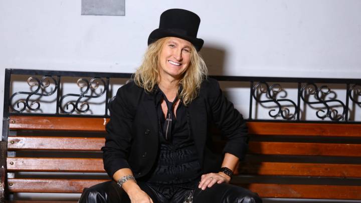 Певец Александр Иванов: Надеюсь попасть в Донецк