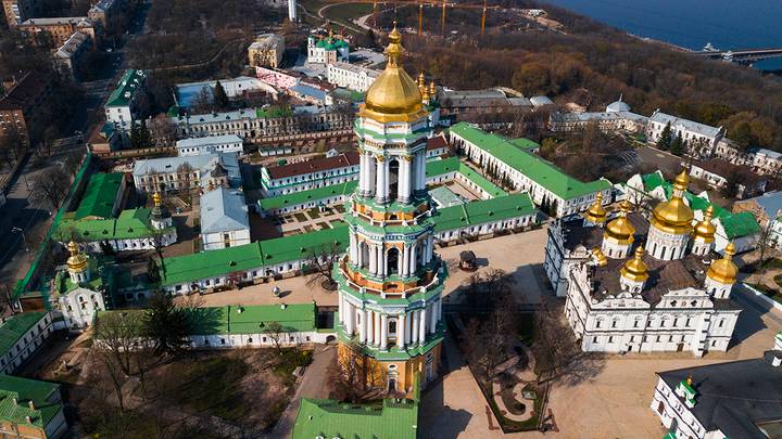 В Минкультуры Украины объяснили, передадут ли Киево-Печерскую лавру ПЦУ