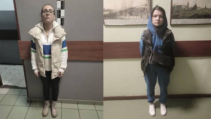 Две 20-летние девушки вынесли духи на 80 тысяч из магазина в центре Москвы