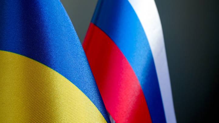 «Политический трюк»: какие законы «мешают» Украине вести переговоры с Россией