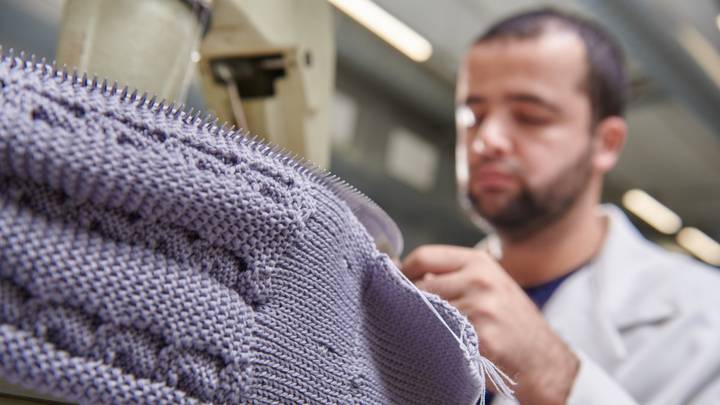 Овчинский: Столичный производитель детской одежды в семь раз увеличил выпуск продукции