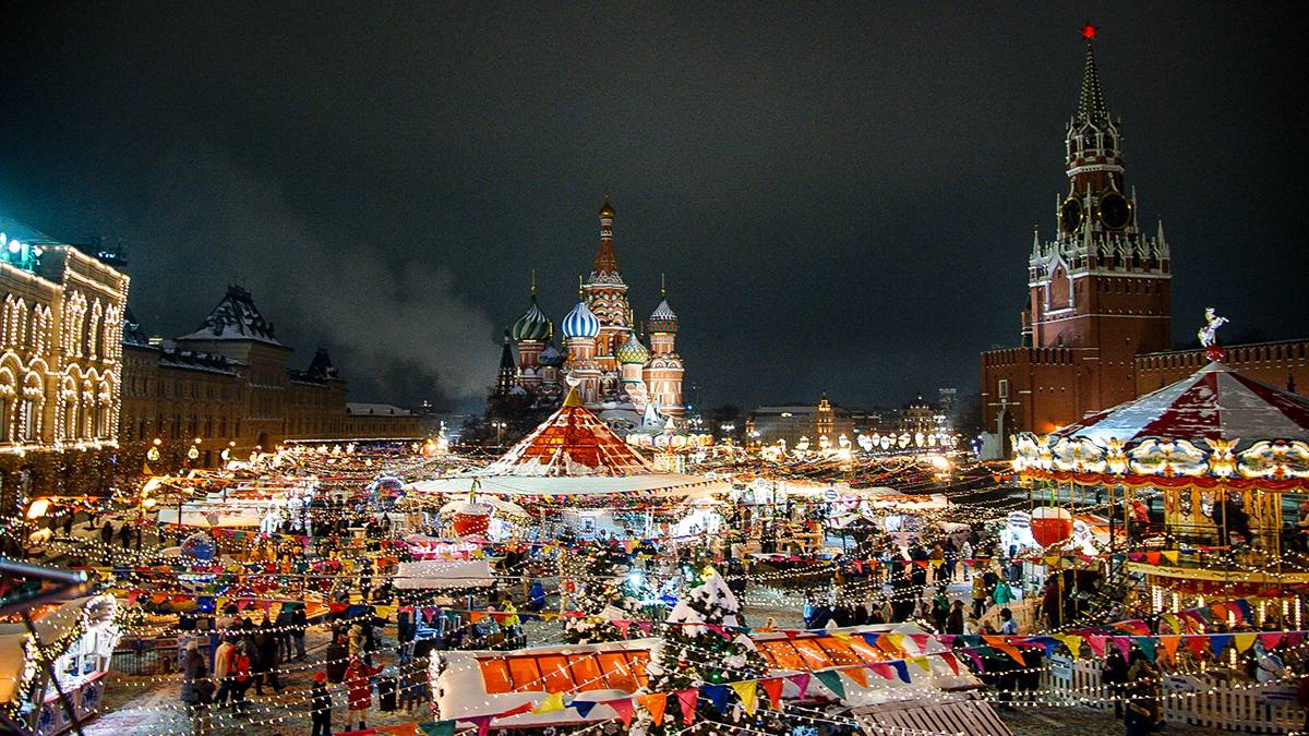 Архитектурно-художественная подсветка зданий Москвы будет включена всю новогоднюю ночь