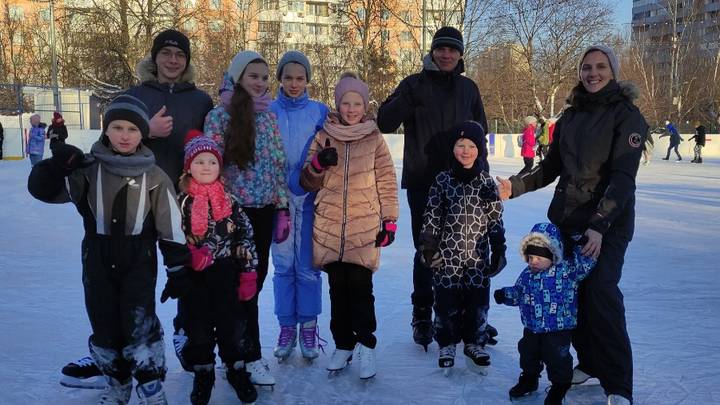 Любовь пройдет все испытания: семью Рогачевых наградили орденом «Родительской славы»