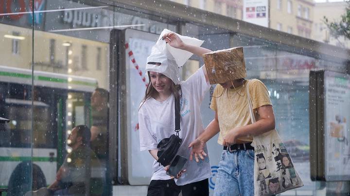 Сильный дождь в Москве 25 июля / Фото: Сергей Киселев / АГН Москва