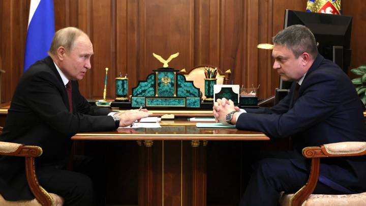 Путин назвал ситуацию в ЛНР «весьма сложной»