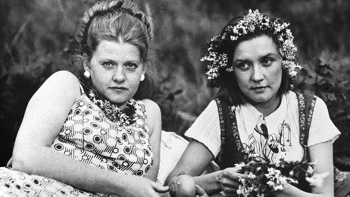 С Ириной Муравьевой в фильме «Москва слезам не верит», 1982 год / Фото: ИТАР-ТАСС