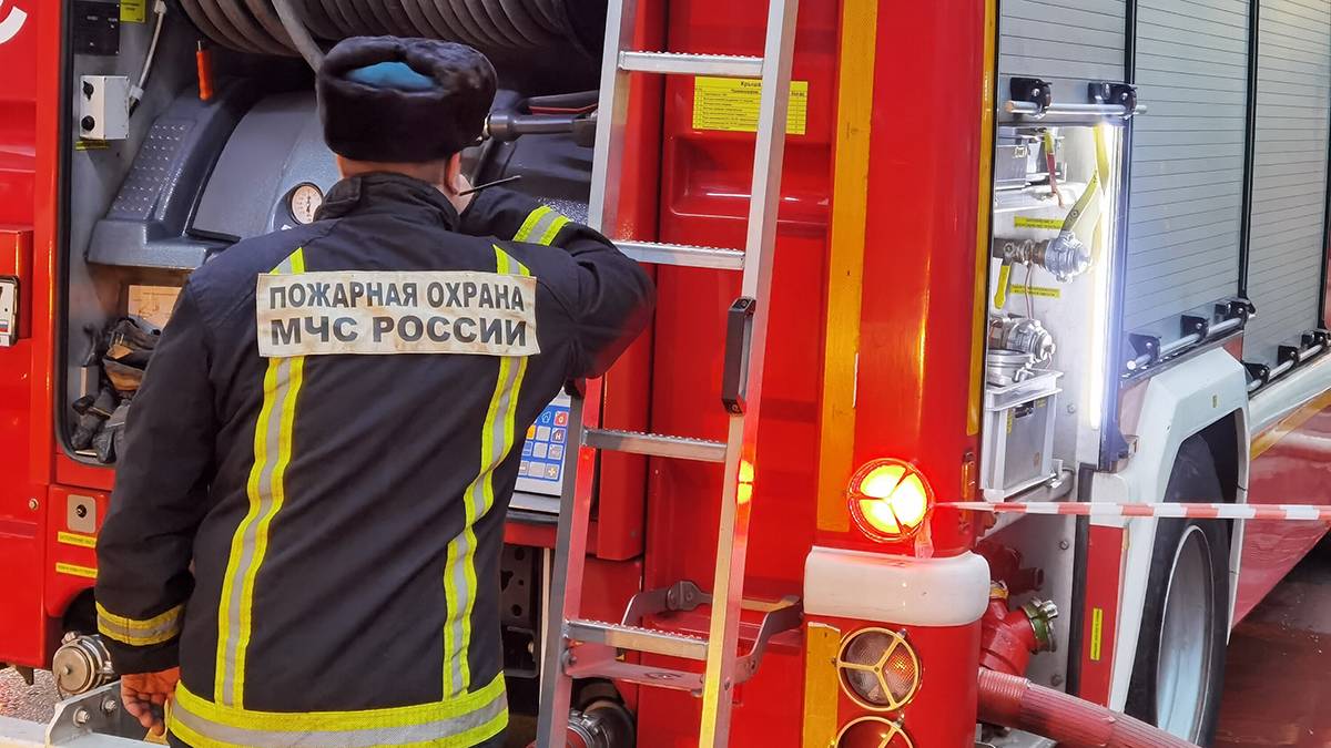 Пожар на стройплощадке в центре Москвы ликвидирован