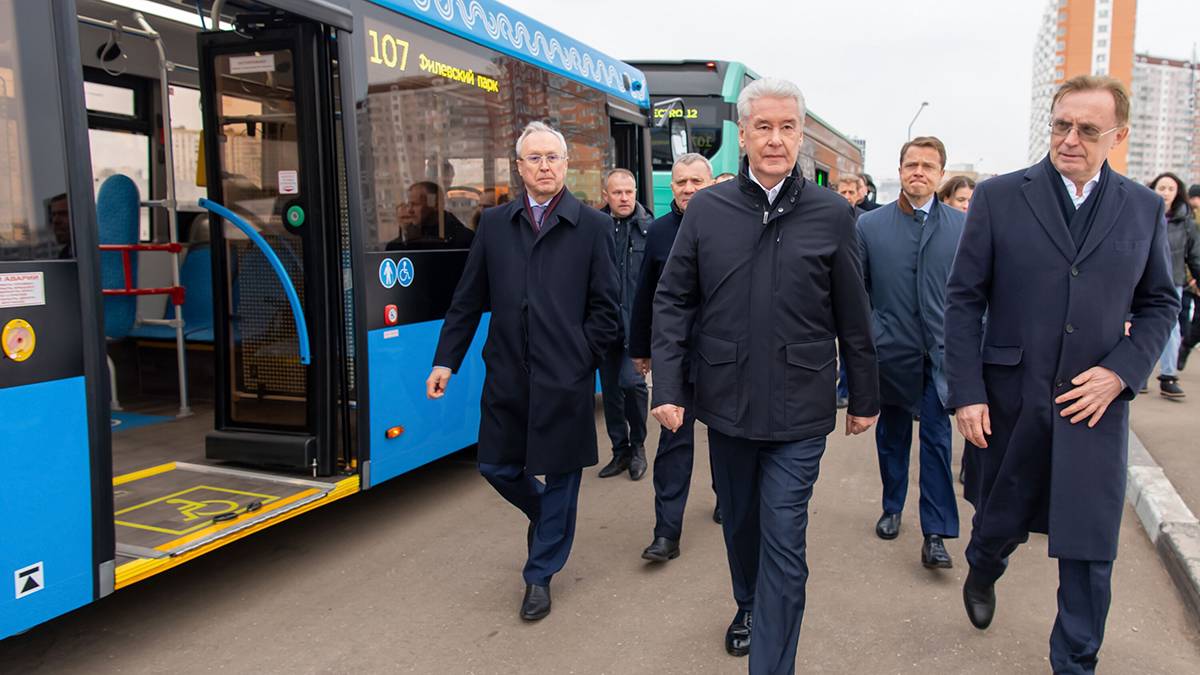 Собянин: Локализация производства электробусов в Москве позволила сократить сроки сборки и сэкономить на логистике