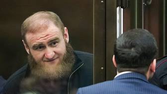 Суд приговорил экс-сенатора Арашукова по делу о взятке к 10 годам колонии