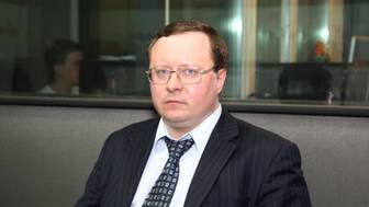 Экономист Разуваев обвинил в экономическом кризисе россиян, которые копят деньги