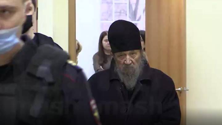 85-летнего игумена женского монастыря в Подмосковье, подозреваемого в педофилии, арестовали