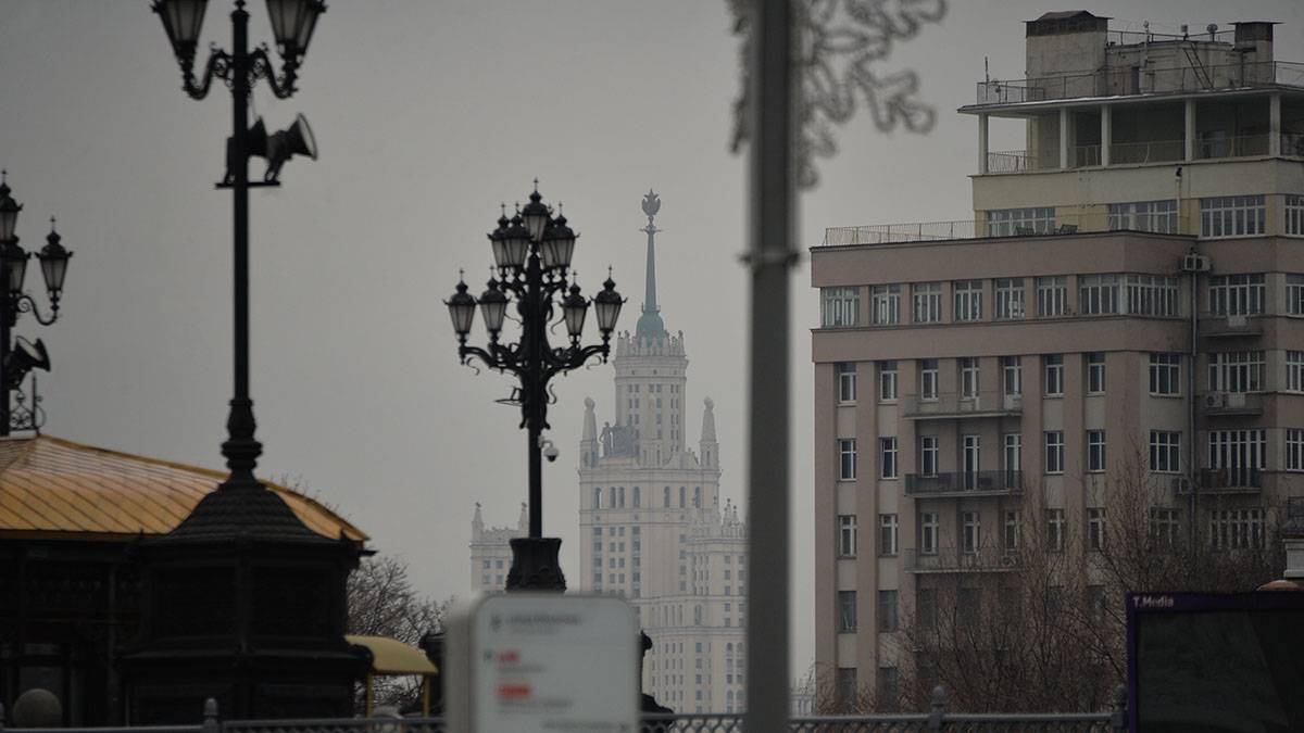 Синоптик Ильин предупредил о росте атмосферного давления в Москве на выходных