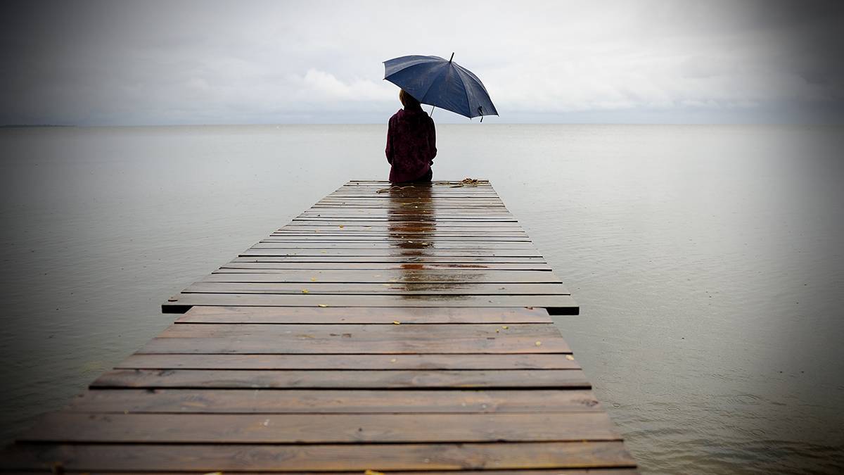 Психолог Смолярчук пояснила, почему некоторые люди выбирают одиночество 