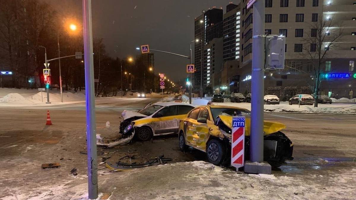 Шесть человек погибли в ДТП дорогах Москвы за прошедшую неделю