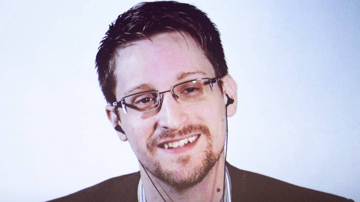 Сноуден отреагировал на расследование о подрыве «Северных потоков» силами США