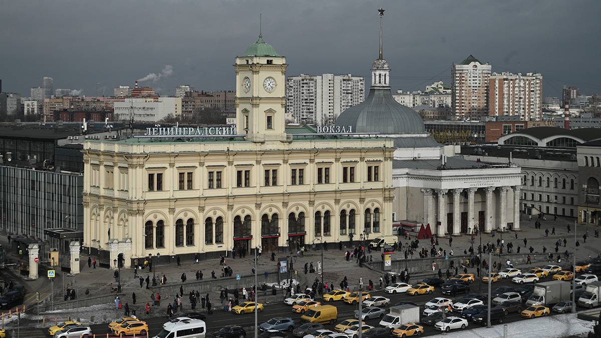 Здание Ленинградского вокзала закроется для обновления с 11 августа